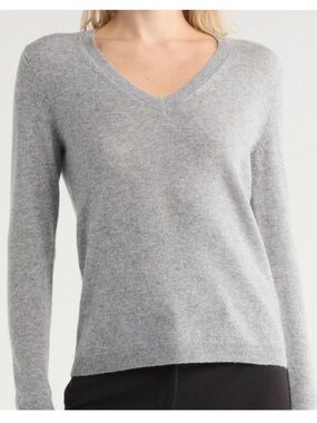 Halogen 100% Cashmere v-neck Sweater gray size XS